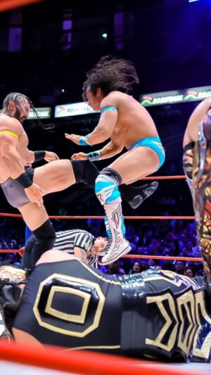 Fénix Instagram - ¡PAC se vuelve loco y se lleva la descalificación junto a Los LuchaBrothers! El equipo del CMLL ha triunfado por la vía de la descalificación

📺 revive el #ViernesEspectacularCMLL para miembros “Campeón Mundial” y “Leyenda” del canal ⇒ https://www.youtube.com/channel/UC3lOpKjW4_j4PGXWLNTt4iQ/join