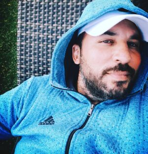 Ferit Aktuğ Instagram - birden bi soğuk oldu...