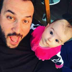 Ferit Aktuğ Instagram - Yeğen ❤️🧡💛💚💙💜 Defne