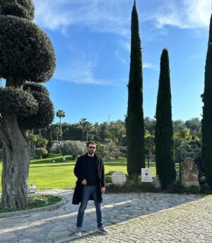 Ferit Kaya Instagram - 🌴😎
📸 @yasmincerens