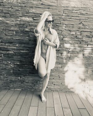 Fernanda Serrano Instagram - Photoshoot at the end of the day… by Miss Caetana #family
