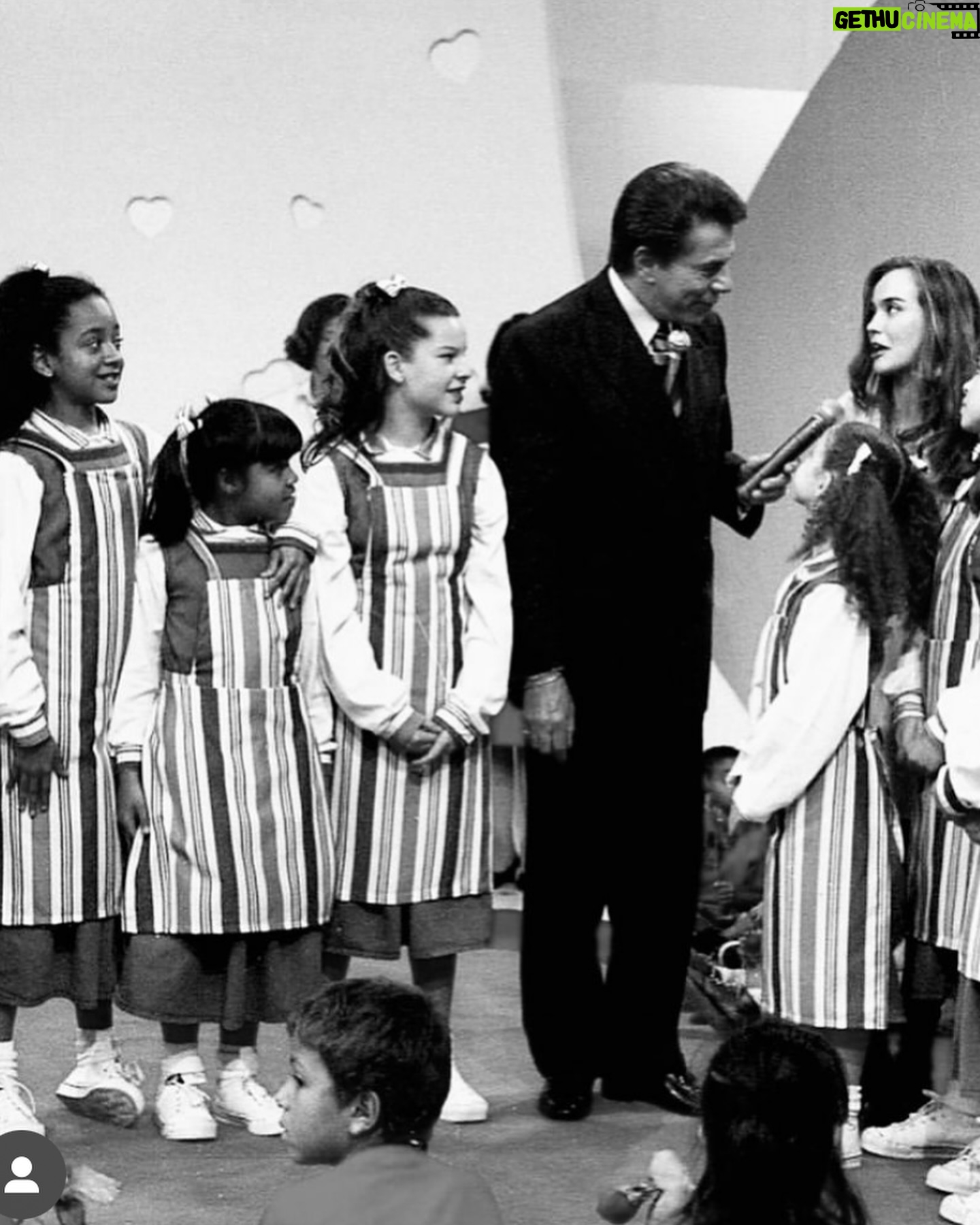 Fernanda Souza - 332.2K Likes - Que descanse em paz o maior comunicador da história do nosso país! 🕊️
Uma honra ter feito minha primeira novela
na sua emissora, e ter dado vida a uma
das personagens infantis mais marcantes
da dramaturgia brasileira, minha eterna Mili!
Obrigada por tanto, Silvio! 🙏🏻♥️🥹
Todo amor do mundo para seus familiares
nesse momento tão difícil!
