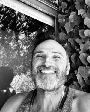 Fernando Tejero Instagram - TODOS NOS TRANSFORMARÍAMOS SI NOS ATREVIÉRAMOS A SER LO QUE SOMOS
 
  Marguerite Yourcenar