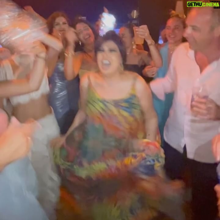 Fifi Abdo - 34.9K Likes - الف مبرووووك للعروسة يارا عبد الغفار و العريس ابراهيم الشرقاوي ربنا يسعدكم و يهنيكم و الف مبرووك لحبيبتي الدكتورة شريفة ابو الفتوح عقبال ما تفرحي باولادهم ان شاء الله. بحبكم ❤️❤️❤️❤️❤️