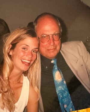 Filippa Lagerbäck Instagram - The Lion King 🦁, Björn Lagerbäck, oggi 85! 🥳
.
Kära Pappa, stort Grattis, kramar och floder av champagne!
🍾🥂🍀❤️