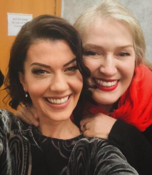 Filiz Ahmet Instagram - Muhteşem buluşma #balkanwomans 💐 🎼@hankapaldum_official @havvakarakas  @bigitos @elenaristeska_era @suzankardes ❤️🎶🎵 #tbt