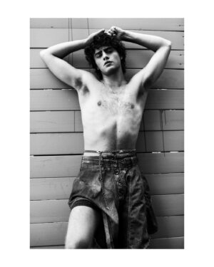 Fin Argus Instagram - FIN ❤️‍🔥
Fin Argus @finargus says that starting to do drag has been a great way to explore their comedy chops. “I’ve been a silly bitch my whole life, but it has been an amazing exercise of trying to hone in on that and figure out how to make jokes land.” Now, Argus is getting to take their funny self to the next level in the best company, starring as an over-the-top method acting sensation in probably the funniest show of the summer, Max’s The Other Two. We caught up with Argus to talk about the series’ thoughtful commentary on what it means to be a queer actor today and their stance on method acting.
_
Link in Bio for the full story & Interview.
_
Fin is captured by @hadar_pitchon ❤️
Make-Up & hair by @heyannabee 
_
#BehindTheBlindsMagazine
#FinArgus