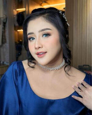 Fitria Rasyidi Instagram - Saya gendut.