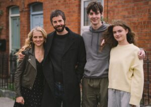 Florence Hunt Instagram - Our great love story’s going international! 🇦🇺🇮🇪

Production on #MixTape is now underway in Dublin as @florencehunt_ and @rorywaltonsmith join @teresapalmer and @officialjimsturgess to play the younger versions of Alison and Daniel. 

#BINGE #ISawItOnBINGE