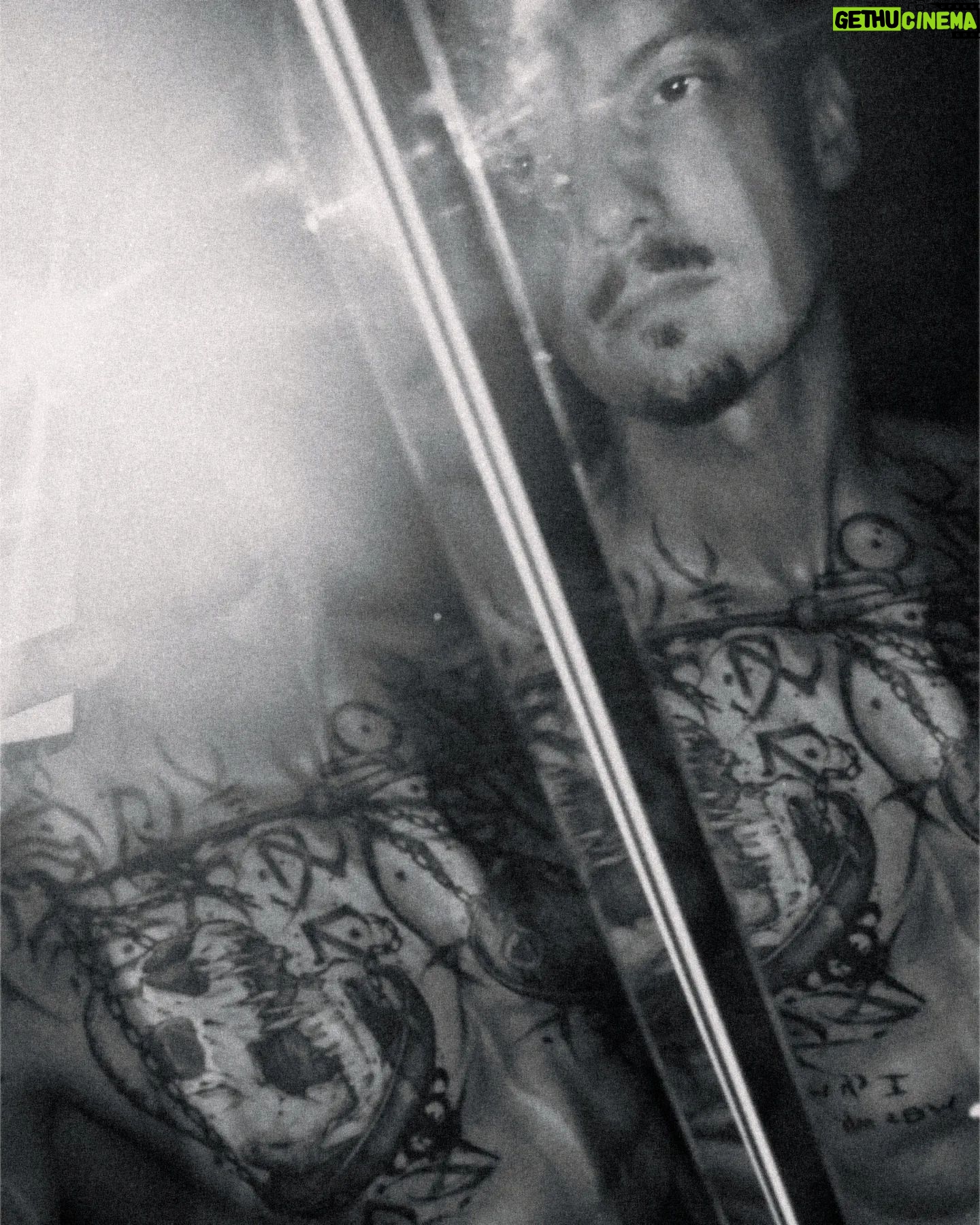 Florian Diedrich - 9.2K Likes - 1 - new ink 🖤
2 - Spiegel-Selfie
3 - einfach unscharf
4 - ich fahre unheimlich gerne Auto. Entdecke dabei ständig neue Musik & hab einfach meist ne gute Zeit. Fahrt ihr gerne Auto, oder ist das Stress für euch?
5 - Kickboxen, Bild nach dem Training
6 - Kickboxen, Bild nach dem Sparring... 😅
7 - Checkt unbedingt den aktuellen IDR Drop aus!!!
8 - Summer Fit Check
9 - new Cap
10 - neues Auto für den Berliner Stadtverkehr. Monster Truck "Joker" mit über 900 PS 😂