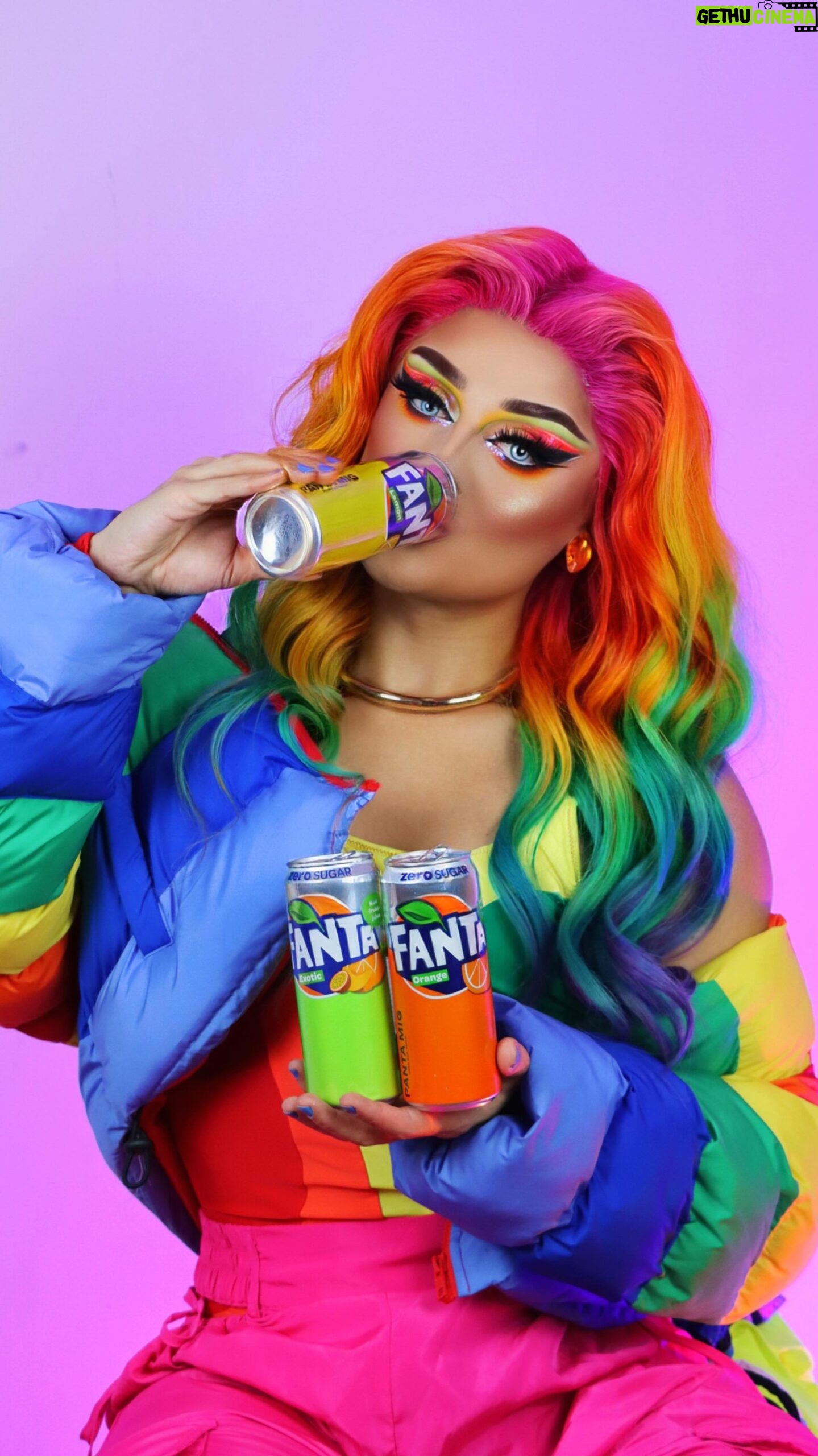 Fontana - 3.3K Likes - Which Fanta are you?