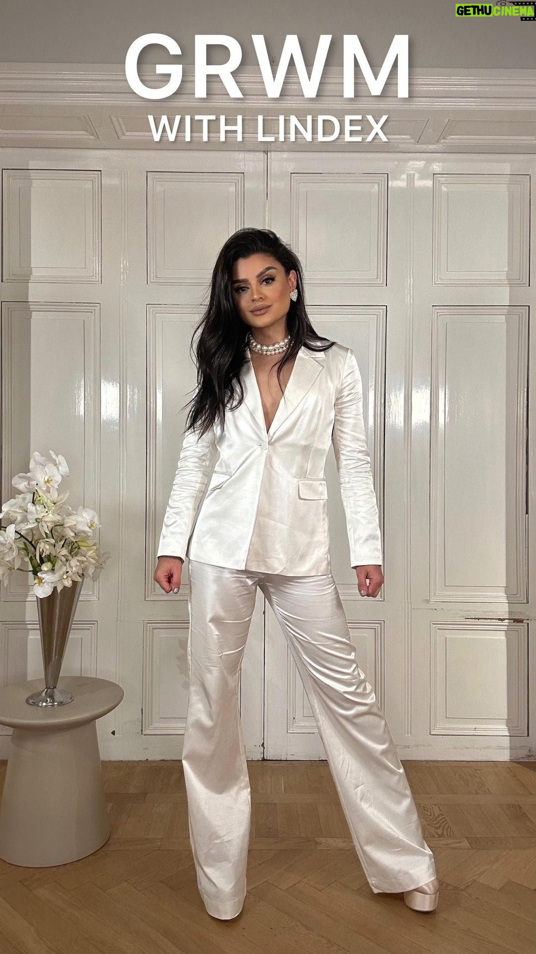 Fontana - 2.7K Likes - FrĆ„n desk till fest tillsammans med @lindexofficial ⨠Iām feeling festive already, sĆ„ har Ƥr mina top 5 favorit LINDEX looks som inspiration š I use my style to empower my personality and my soul, and so should you. Dare to be bold, dare to be YOU! š«¶š¾
#lindex #outfithacks #outfitinspo #GRWM