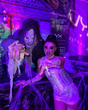 Fontana Instagram - Trick or treat? 😈👻 Thanks @nyxcosmeticsnordics for the most amazing Halloween Party ever   for bringing the icon @liltunechi !!! to the stage 🖤 

@nyxcosmetics #nyxcosmetics #nyxprofessionalmakeup #nyxcosmeticsxuniversalmonsters #fontana