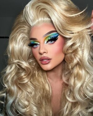 Fontana Instagram - Complete the sentence: The bigger the hair, the bigger the _____! 🫢
Day 2 mug for @rupaulsdragcon 👸🏼✨missing you and London so much already 🥹😭
