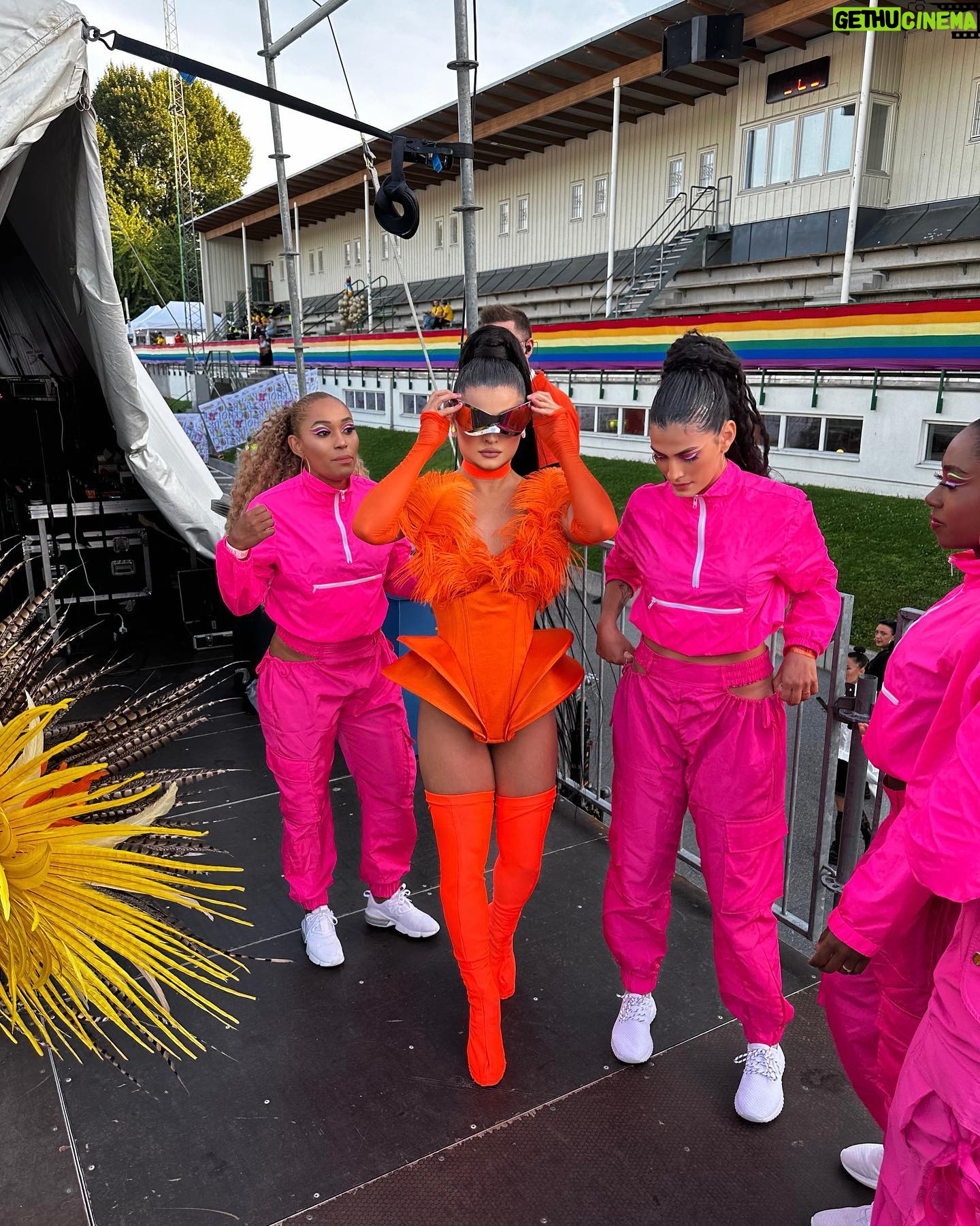 Fontana - 9.2K Likes - THE FONTANA SHOW 2.0 👽
I’d like to thank my fans who came and shouted loud! 😍 HUGE thanks to my fantastic crew (my friends!) for supporting me and helping me since day 1 🖤
HUGE thanks to my beautiful dancers @lidianabarros_cirkussamba @pahcavalcante_ @thaliagoncalvessimas @thassisousa 🇧🇷💚
Outfits: @thepeterenglund
Hair: @hairbyhugofreitas
Boots: @by.lanay
Wings: @wsdesign86
Photos 1 & 3: @farshid_nasrabadi
Photos 6 & mid-10: @fotografamandawilhelmsson
Photos 9 & up and low-10: @fotografaviajante
Videos 4 & 8: @dalis88
#fontana #thefontanashow #stockholmpride #glamspäck #pride #lovewins