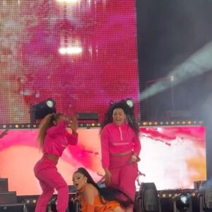 Fontana Instagram - THE FONTANA SHOW 2.0 👽

I’d like to thank my fans who came and shouted loud! 😍 HUGE thanks to my fantastic crew (my friends!) for supporting me and helping me since day 1 🖤

HUGE thanks to my beautiful dancers @lidianabarros_cirkussamba @pahcavalcante_ @thaliagoncalvessimas @thassisousa 🇧🇷💚

Outfits: @thepeterenglund 
Hair: @hairbyhugofreitas 
Boots: @by.lanay 
Wings: @wsdesign86 

Photos 1 & 3: @farshid_nasrabadi 
Photos 6 & mid-10: @fotografamandawilhelmsson 
Photos 9 & up and low-10: @fotografaviajante 
Videos 4 & 8: @dalis88 

#fontana #thefontanashow #stockholmpride #glamspäck #pride #lovewins
