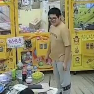 Fou-Xi You Instagram - 哥玩的是真實
說送蘋果15就送！
沒想到十元可以變3000倍吧
各位趕快去玩喔 加碼送
反正我很多支