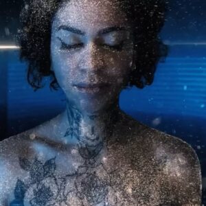 Four Chambers Instagram - Black holes against glittering skin, fluids dark against phosphorescence 🌌
on set photos by @blssmbillie from our film HEAVENLY BODIES featuring @ravynalexaagain   @houseofdebauchery, with music by @penelopetrappes