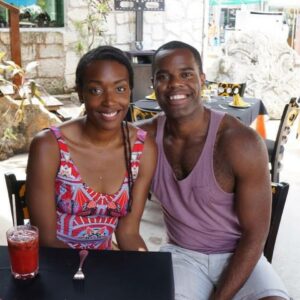 Franchesca Ramsey Instagram - Screaming Happy Birthday to @thedelondotcom the bestest friend a girl could ask for!! A friendship forged in the early aughts and going strong over 2 decades later, I can’t imagine the person I’d be without De’lon in my life. No one makes me laugh harder or feel more seen in this world. He’s my North Star, my twin, my favorite dance partner, best co-host/collaborator and the only person who can read me for filth in one breath while building me up in the next. It’s hard to say what I love most about De’lon but it’s likely a tie between his booming laugh, thirsty jokes & endless thirst for knowledge. Every day he impresses and inspires me with his talent, his wit & compassion. The king of SAT words, a man whose brilliance and ubiquity can’t be denied, every day I’m thanking the heavens for De’lon(thor) Grant! Happy birthday King!! 😭🥰😘👑