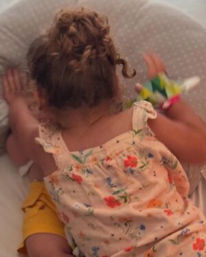 Francisco Saavedra Instagram - Cuando eres Papá, Ya no hay nada más importante que los hijos en la vida. 
Los amo hijos míos con toda mi alma y corazón. Los amamos hasta el infinito. Estar vivo para ustedes es una bendición. Somos una gran familia ❤️ #Vacaciones #Amor #Hijos #Padres @moonpalacethegrandcancun