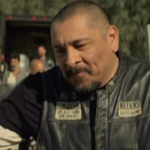 Franco Delgado Instagram - Bishop and Hank’s reactions speak volumes, not all is as it seems, not all is well in Santo Padre. #mayansfx #mayansmc #hankloza #elpacificador #tranq #frankieloyal