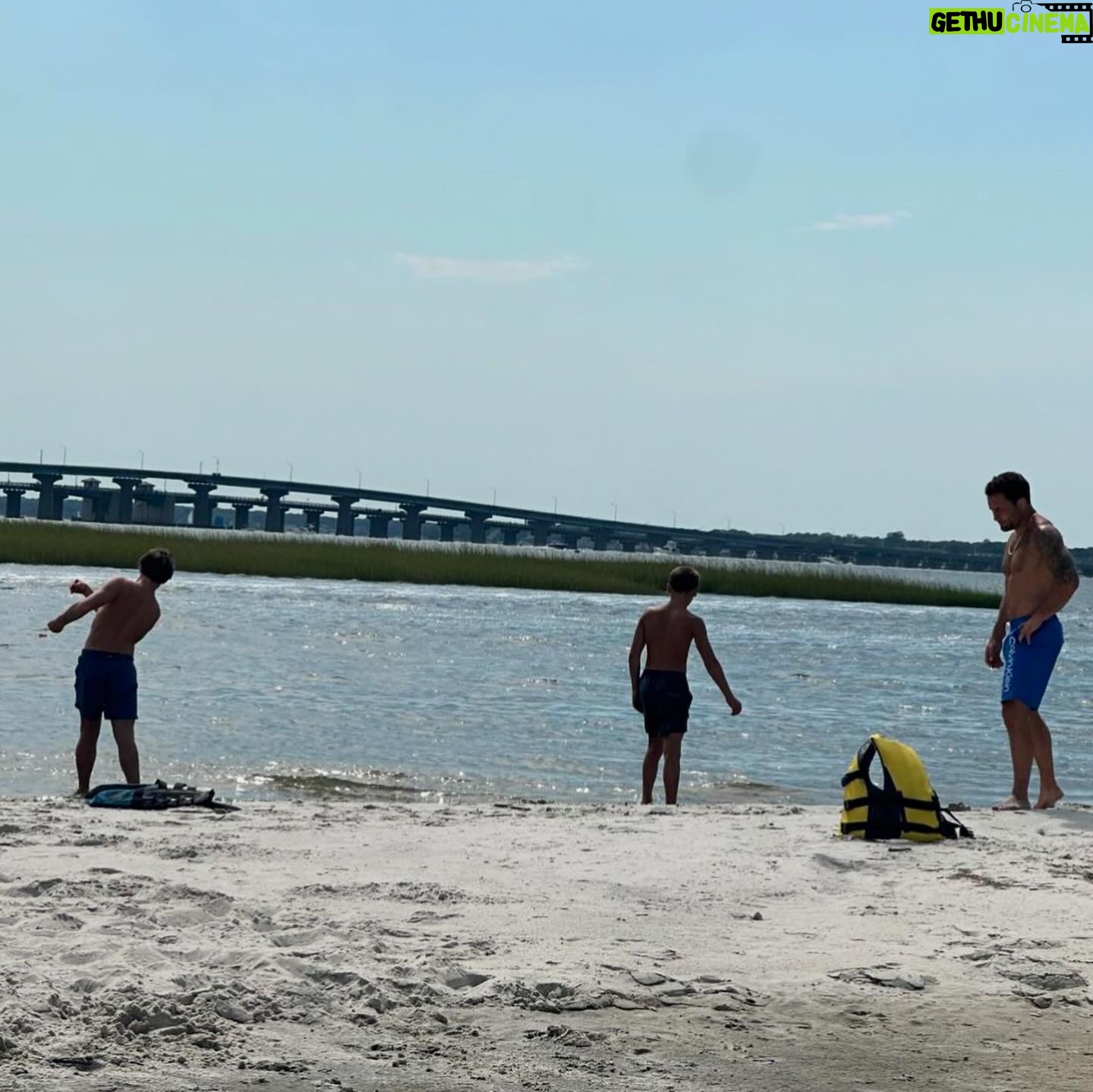 Frankie Edgar - 2.2K Likes - Sunday adventurers with the fam!
