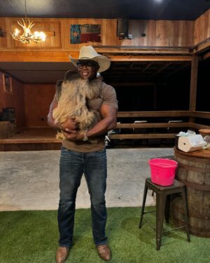 Franklin Lashley Instagram - All Mighty Texan. 

#wheninTexas #Bobbylashley #whosthegoat #lifeisgood #rujoboots