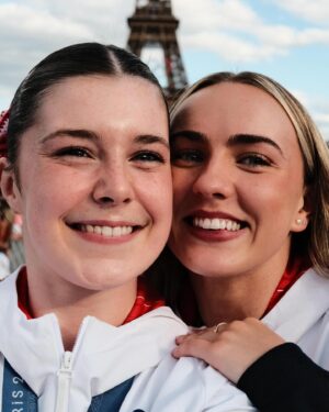 Fred Sirieix Instagram - Le Parc des Champions. Emotions et frissons. Inoubliable #paris2024 

Felicitations @lois_toulson @andreassirieix04 Merci pour cette aventure et bravo encore 🥉👏🏻👏🏻👏🏻🇫🇷