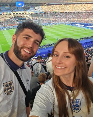 Freya Nightingale Instagram - Please come home! 🏴󠁧󠁢󠁥󠁮󠁧󠁿