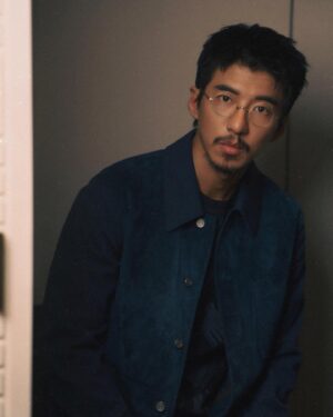 Fu Meng-Po Instagram - 藍色是林燈的顏色

@berluti #berluti 

@sovenhomuha 
@_casa_blanc 
@chiron_yun 
@fina_laqinakayalrurhzyal