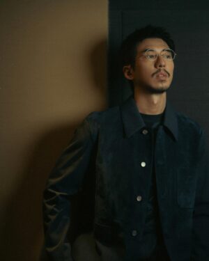 Fu Meng-Po Instagram - 藍色是林燈的顏色

@berluti #berluti 

@sovenhomuha 
@_casa_blanc 
@chiron_yun 
@fina_laqinakayalrurhzyal