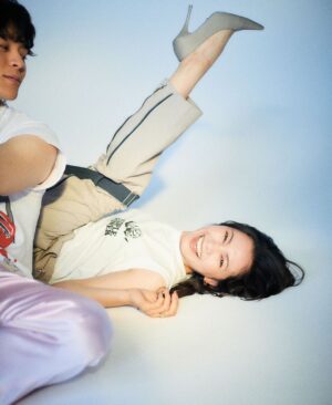 Fumi Nikaido Instagram - GINZA 7月号
二階堂ふみ×眞栄田郷敦
『ジェンダーレスファッション』

@ginzamagazine 
@ikenoshiori 
@takayama_eri 
@tokachaan 
@takaaki_nagano 
@stylistmasaya
@misu__hm