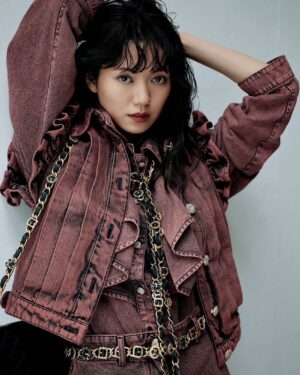 Fumi Nikaido Instagram - 25ans7月号

@25ansjp 
@chanelofficial 

Phtos : MASANORI AKAO［whiteSTOUT］
@akaomasanori 
@takeokachie 
@kotaro__hair 
@sadaito