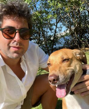 Gabriel Louchard Instagram - Eu juro que acho que é gente! #simba
