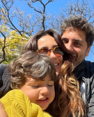 Gabriel Louchard Instagram - Hoje é dia da Nati!!!
Quando se fala de ser humano, logo penso….. 
Tá!!! Não vou nem tentar porque não vou conseguir escrever um texto a sua altura, mas vou encomendar um pro Cortella e depois posto.
Só posso dizer que ela é a melhor pessoa do mundo!! Linda, inteligente, parceira, fod***!! Tá…. e um pouquinho geniosa.
Nana, que você voe cada vez mais alto! Parabéns por tudo que você é!! Eu e Telecoteco te amamos!!!