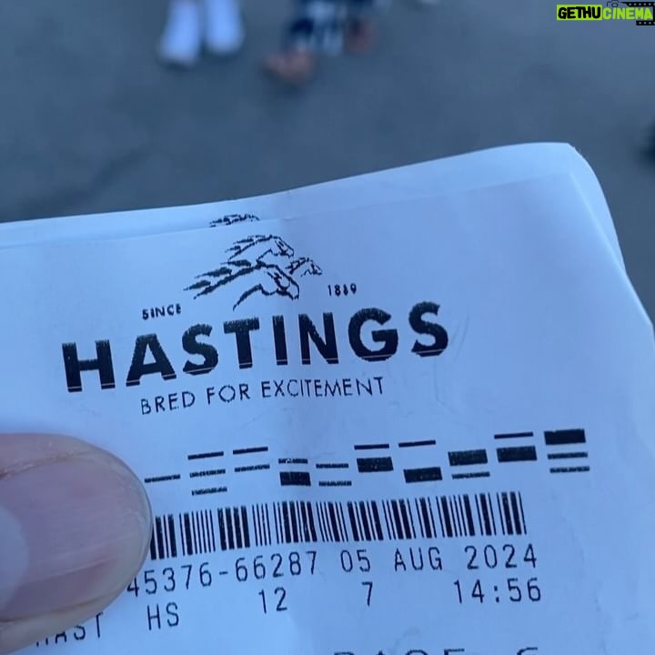 Gabriel Luna - 4.6K Likes - Bluebird skies and the ponies were fast. Good day. @hastings_racecourse 🐎