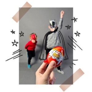 Gabriela Lašková Instagram - • Nová edice Kinder Joy je tady a je plná komiksových postav! Najdete v ní Funko figurky a různé doplňky a samozřejmě mléčný a kakaový krém se dvěma křupavými kuličkami. My jsme jasný superhrdinové, teda pokud se zrovna špatně nevyspíme 💥

* Tip! Starší děti se navíc mohou skrze QR kód postavičky dostat do bezplatné aplikace Applaydu & Friends, kde si se svým superhrdinou či padouchem užijí další zábavu, vyzkouší své logické myšlení a dají prostor kreativitě.

@kinderczsk #MilujuKinder #KinderJoy #Spoluprace #DCComics #FunkoPOP #superhrdinové #padouši #batman #superman