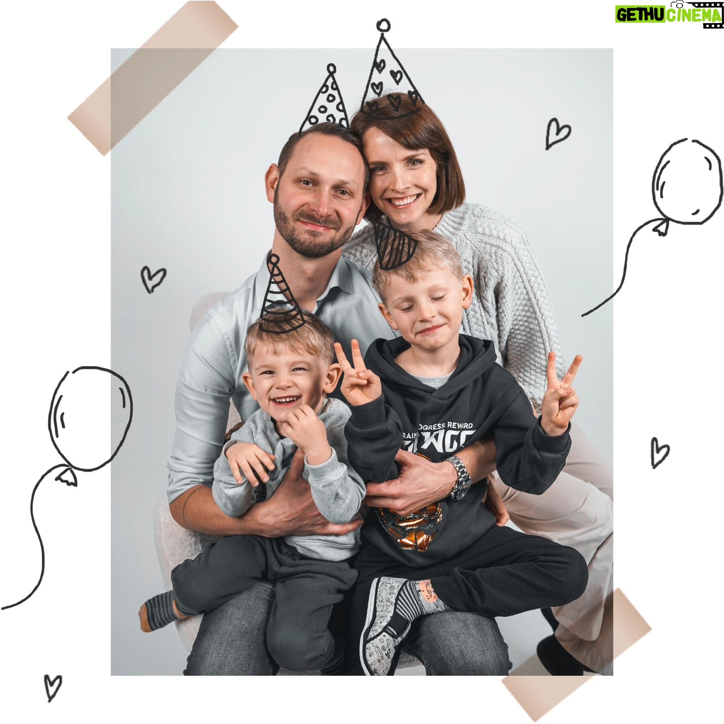 Gabriela Lašková - 3 Likes - • Někdo má narozeniny, my máme přání jediný! Ať jsi zdravý a s námi šťastný, tatínku náš 🤍
Milujeme chvíle s tebou - teda - milujeme tě!
#stestiveliky #krasnenarozeniny #hlavarodiny #klucimoji