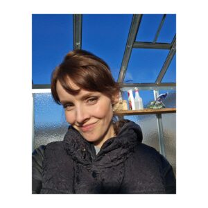 Gabriela Lašková Instagram - • Tohle byl tak bezvadný víkend, že si ho tu musím stihnout uložit. Fakt bezvadný a tolik potřeba! ✌🏻

Relax, manželé spolu, knížka, divadýlko, rodina, zahrada, slunce.

#bezvadnyvikend