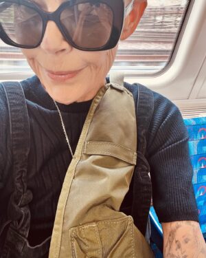 Gail Porter Instagram - Have a lovely Sunday everyone xx ❤️