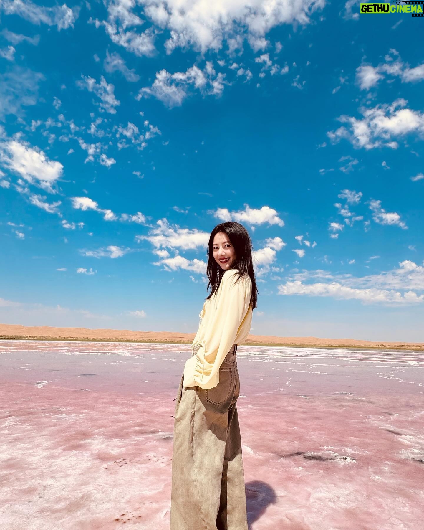 Gao Yuanyuan - 10.1K Likes - 阿拉善🏜️#GOOTD