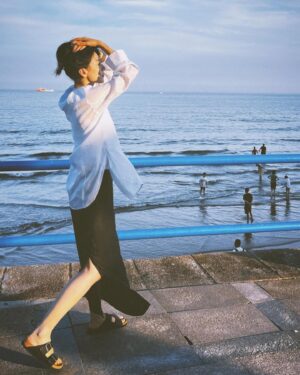 Gao Yuanyuan Instagram - 静谧的 自在的📸#GOOTD
