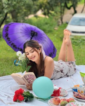 Garima Sharma Instagram - Perfect picnic with my favorite book and nature’s embrace. 🌿📚💐 
.
.
#drypicnic #photooftheday #instagood #positivity #keepsmiling