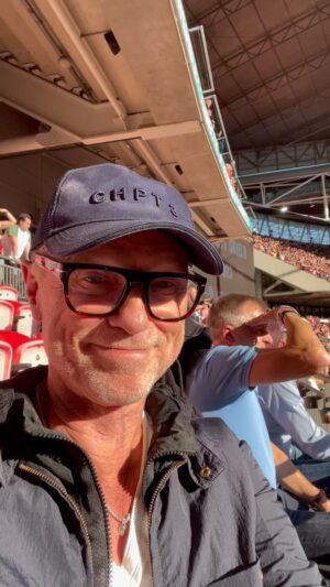 Gary Kemp Instagram - Well this was a proud moment. A song wot I wrote being sung at Wembley as my team beat City. #communityshield @arsenal #gold #spandauballet