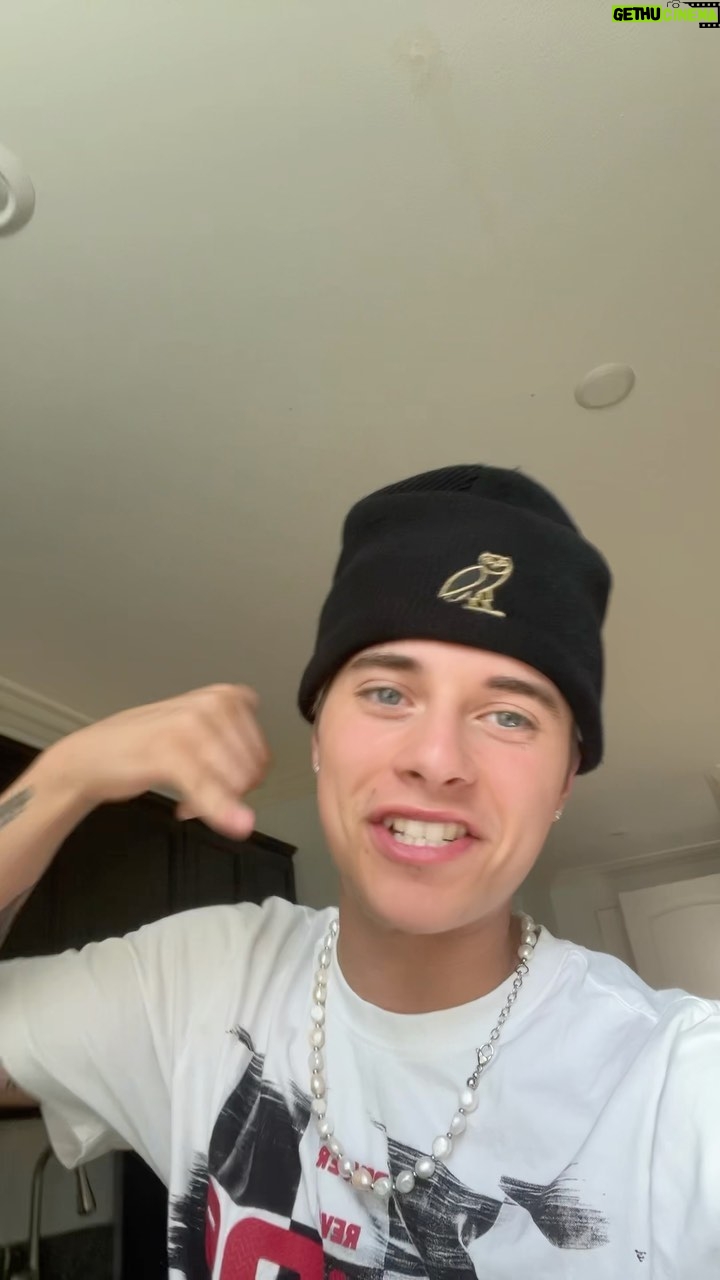 Gavin Magnus - 63.3K Likes - SOOO DOUBLE DATE SOON? #doubledate #viralvideos #gavinmagnus