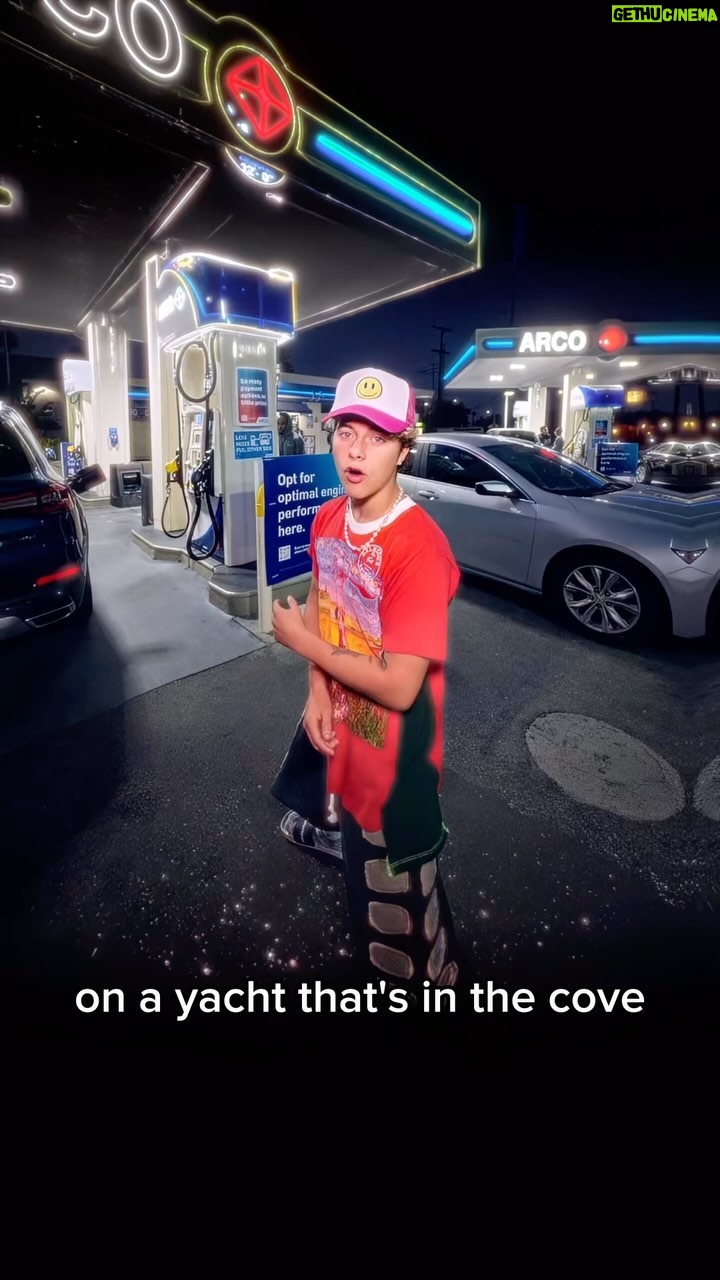 Gavin Magnus - 54.6K Likes - Lookin that good should be a crime 👮🏼♀️
Stream the full song link in bio ❤️
#potion #explore #music #newmusic #gavinmagnus #summer #summersong