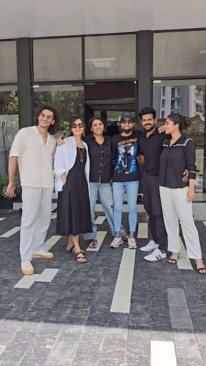 Gayathri Ashok Instagram - Team Footage 🧿❤️

From August 23rd ✨

#footagemalayalammovie  #august23  #incinemasnow