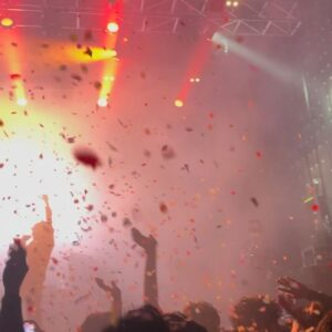 Gayathri Reddy Instagram - Friday night🎉
#dabzee #asalkolaar #pakkalocal #nammastories