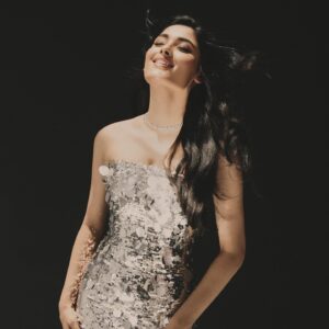 Geethika Tiwary Instagram - 🤍