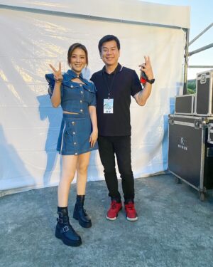 Genie Chuo Instagram - 基隆浪曲🌊
今晚很美好～
遇見很多老戰友們
玩得很開心☺️
謝謝基隆的邀請 
謝謝域創
謝謝幕前幕後的工作人員
謝謝台下的你們～
#基隆 @keelungtravel
